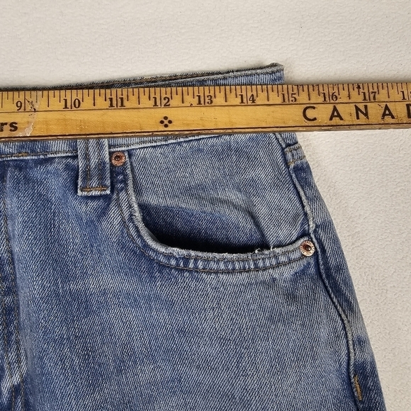 BDG Urban Outfitters Wide Leg Jeans Raw Hem, Size 28 - Picture 2 of 9